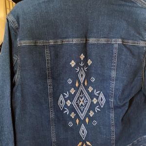 Allison Daley blue jean jacket with detail